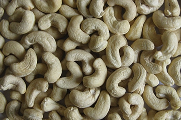 White Whole Cashews W-240